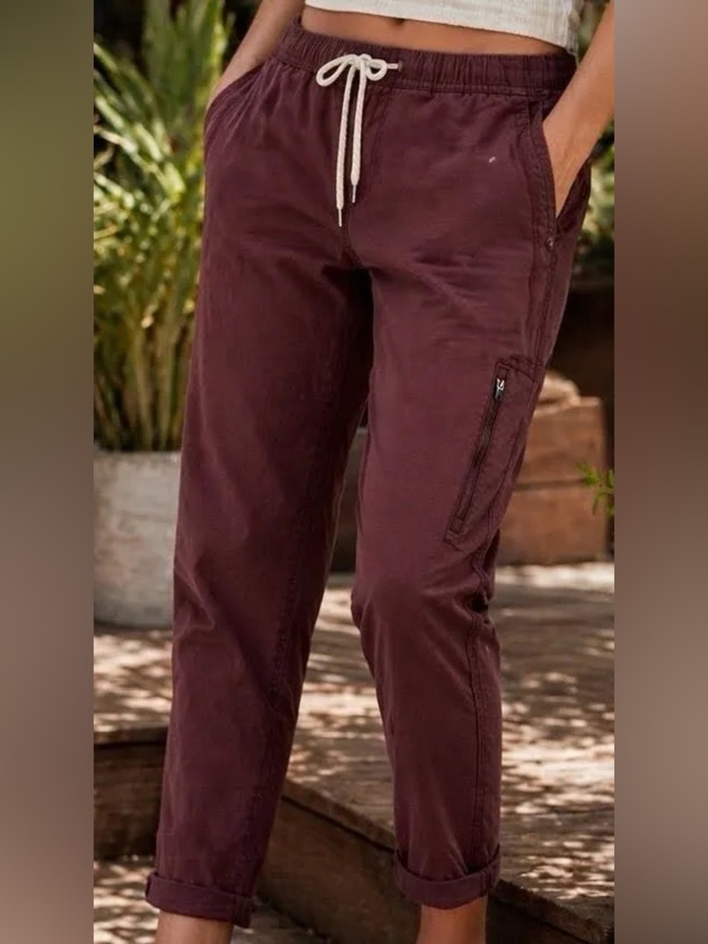 Vuori Women's Ripstop in Deep Burgundy